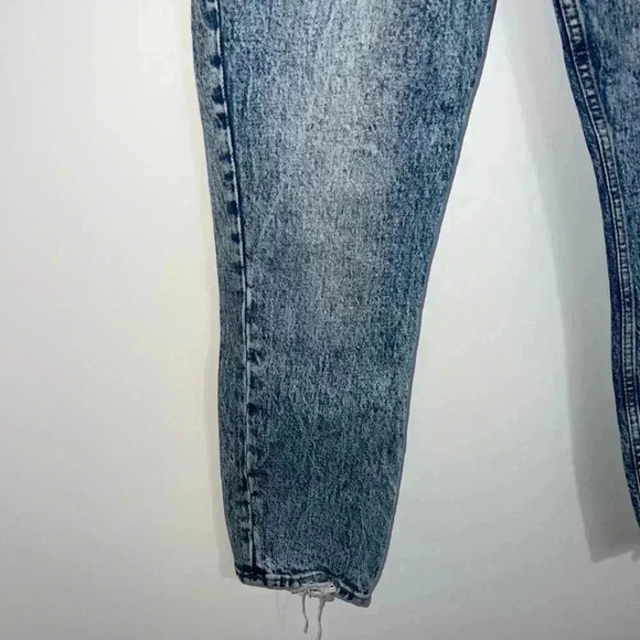 SOLD - Picture 4 of 11